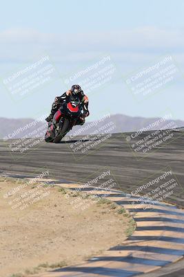 media/Nov-16-2025-Race Pace (Sun) [[8c5fa54630]]/Verified Riders/1-Turns 9 and 10 (925am)/